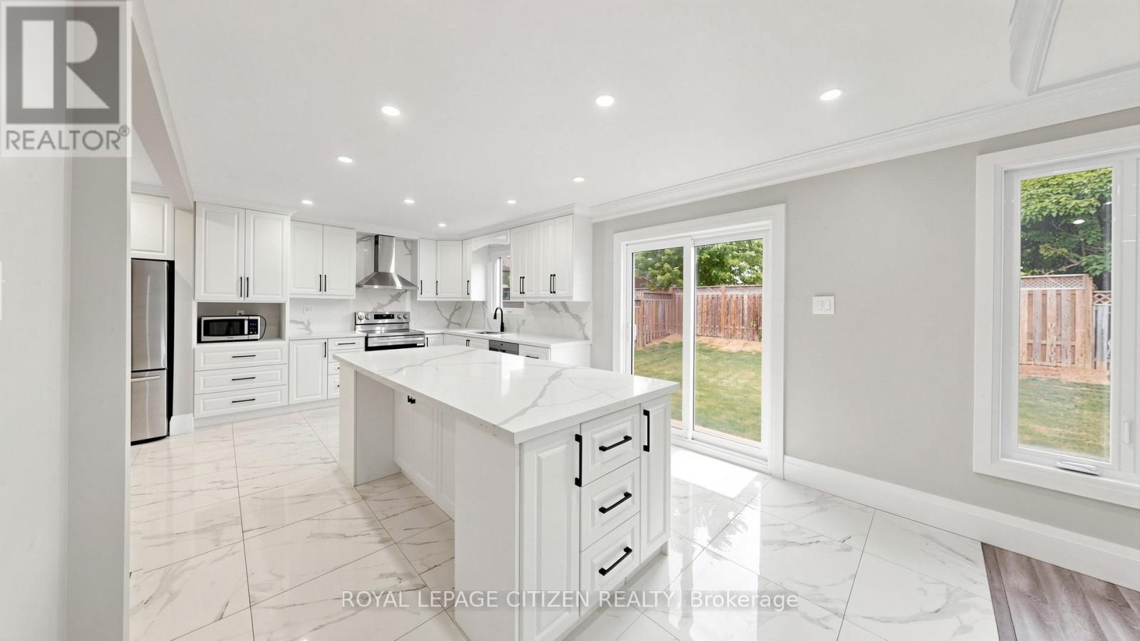 27 Emperor Avenue, Hamilton, Ontario  L9B 2E6 - Photo 9 - X13683600