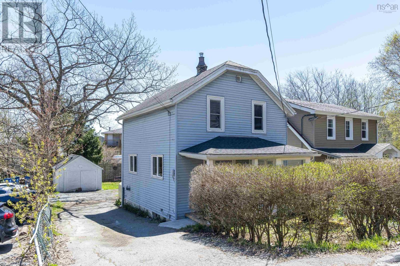 13 Mcfatridge Road, Halifax, Nova Scotia  B3N 2R2 - Photo 2 - 202610982