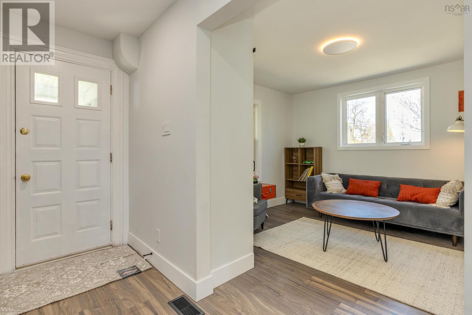 13 Mcfatridge Road, Halifax, Nova Scotia  B3N 2R2 - Photo 8 - 202610982