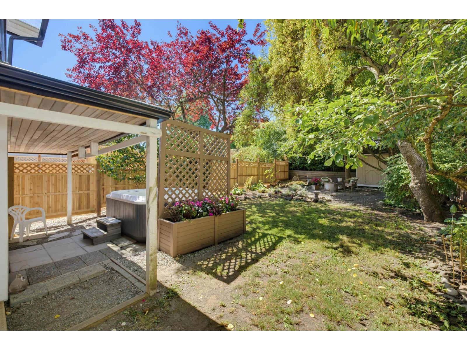 871 Kent Street, White Rock, British Columbia  V4B 4S7 - Photo 37 - R3154256