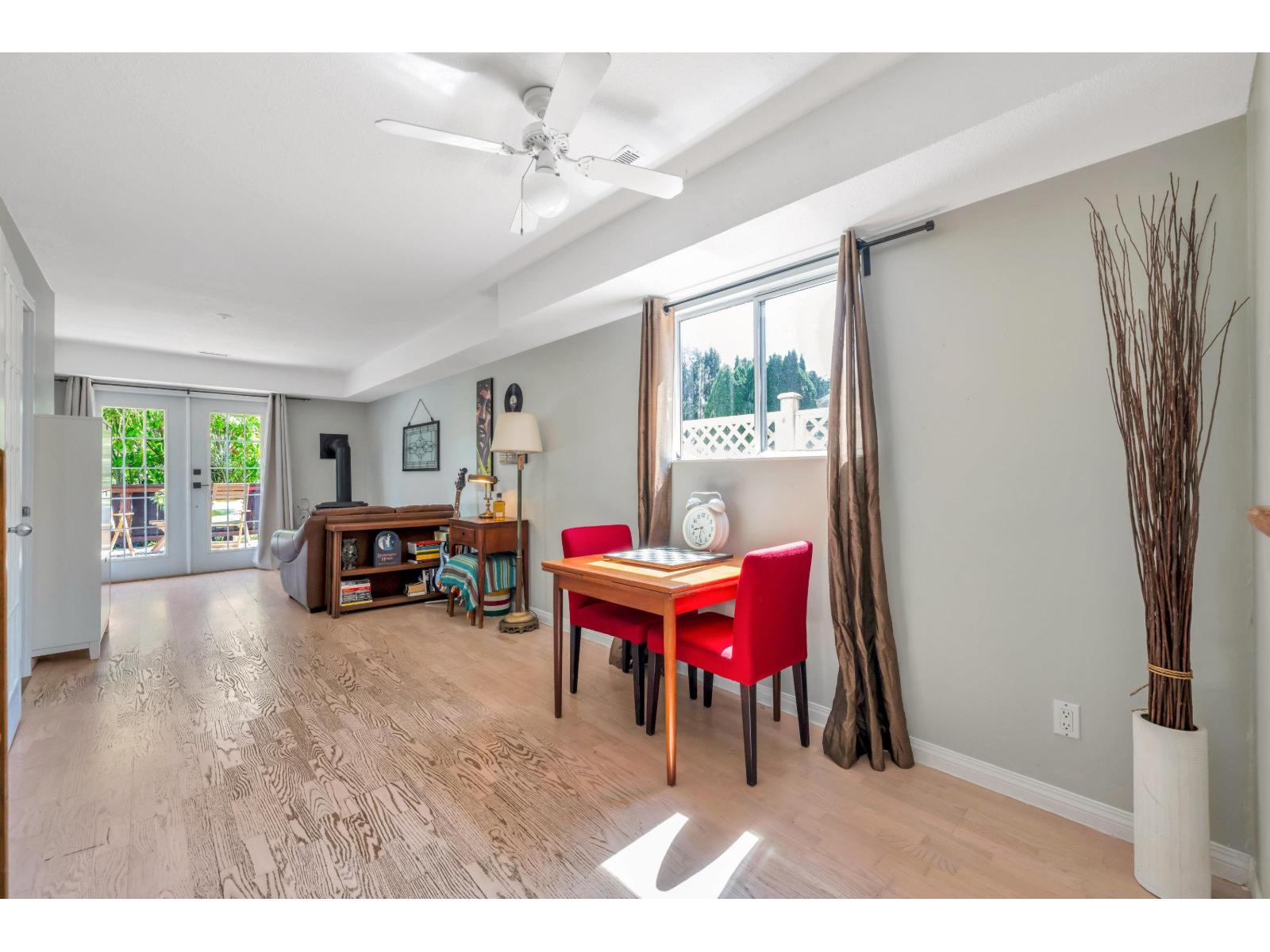 871 Kent Street, White Rock, British Columbia  V4B 4S7 - Photo 26 - R3154256
