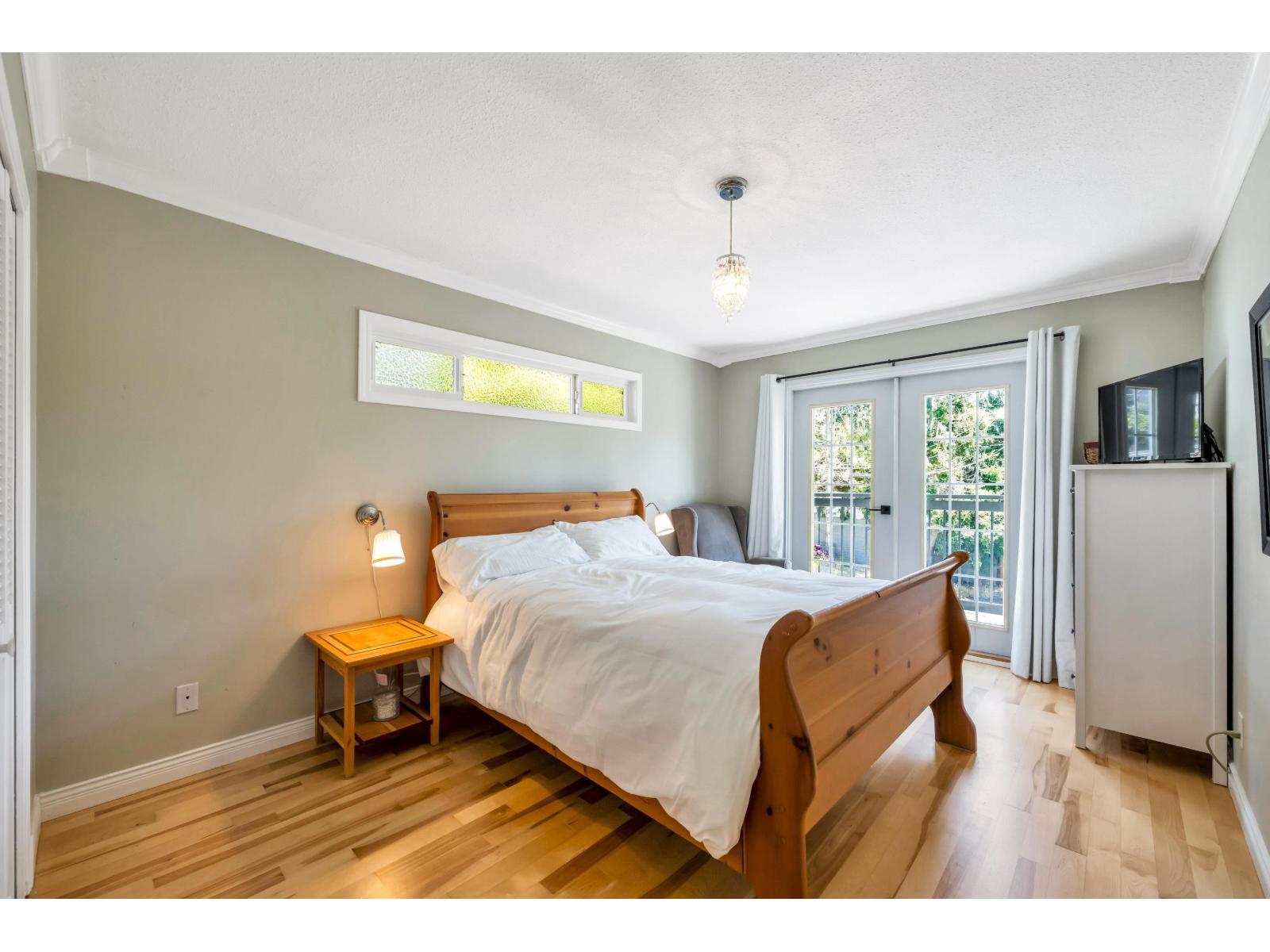871 Kent Street, White Rock, British Columbia  V4B 4S7 - Photo 17 - R3154256