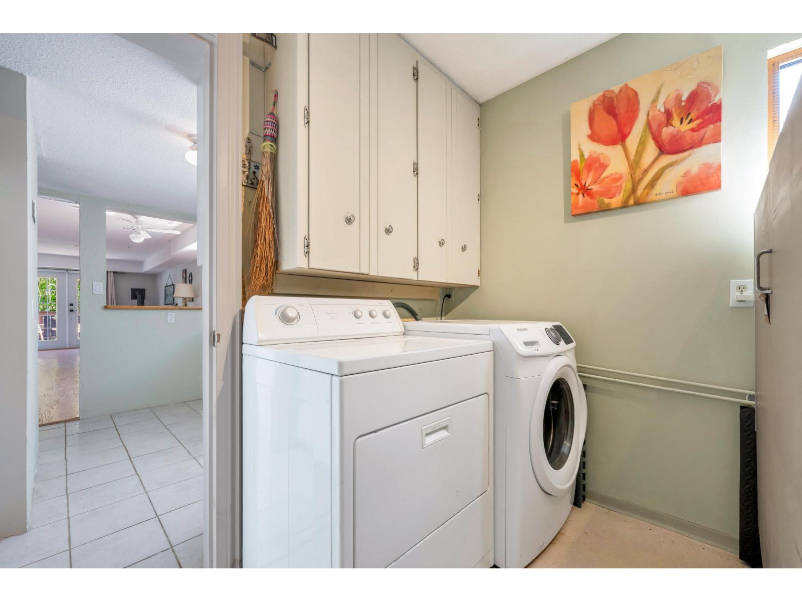 871 Kent Street, White Rock, British Columbia  V4B 4S7 - Photo 31 - R3154256