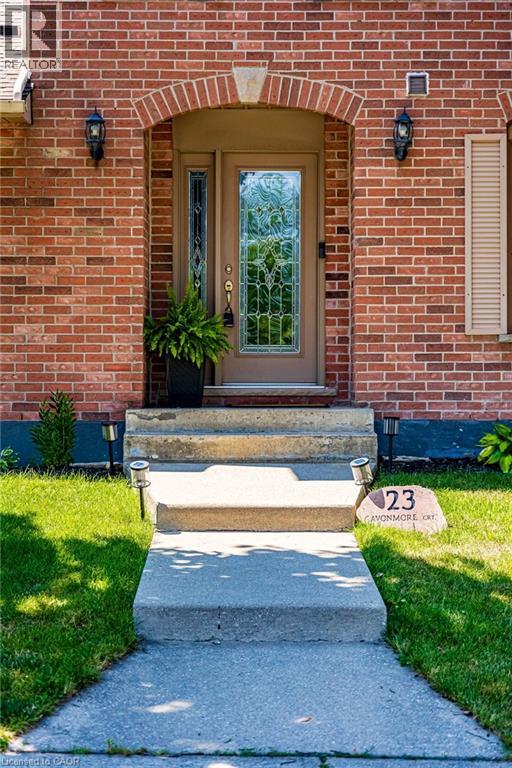 23 Avonmore Court, Hamilton, Ontario  L8W 3G8 - Photo 3 - 40851124