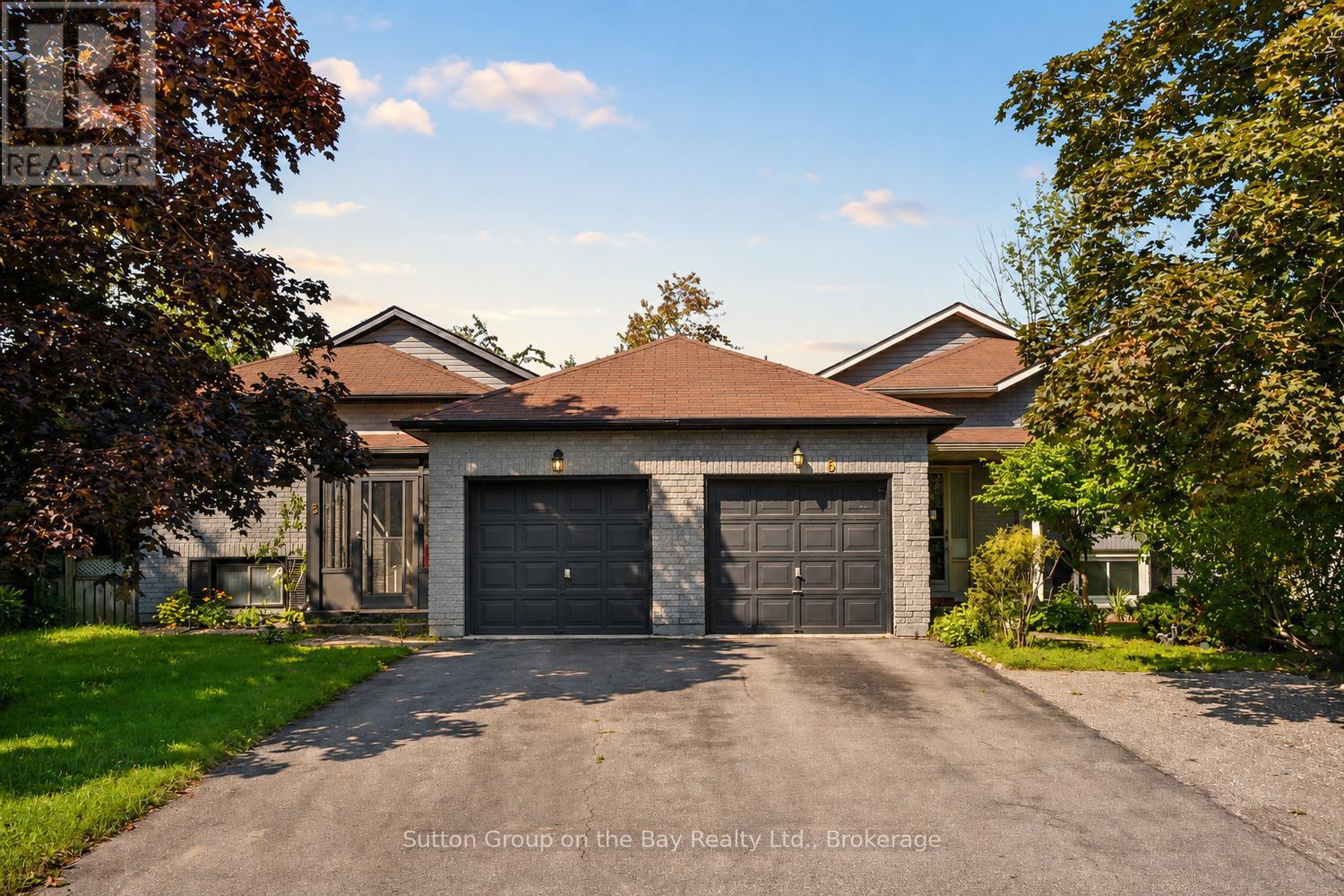 6 Donald Crescent, Wasaga Beach, Ontario  L9Z 1E1 - Photo 2 - S13568504