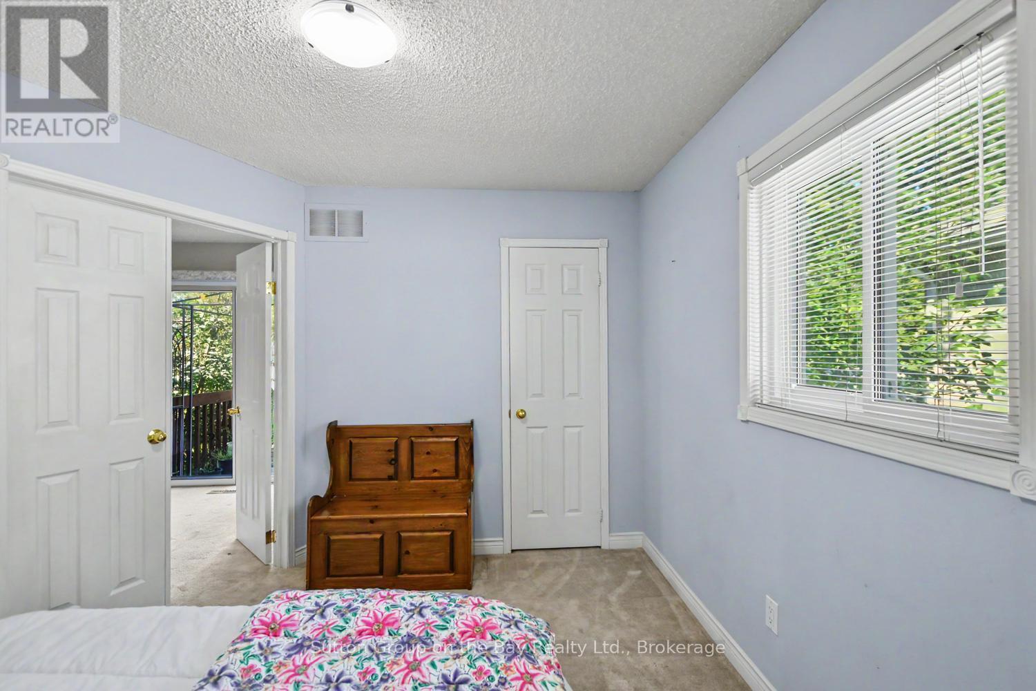 6 Donald Crescent, Wasaga Beach, Ontario  L9Z 1E1 - Photo 13 - S13568504