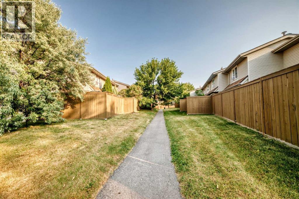 13, 123 Queensland Drive SE, Calgary, Alberta  T2J 3R3 - Photo 21 - A2333194