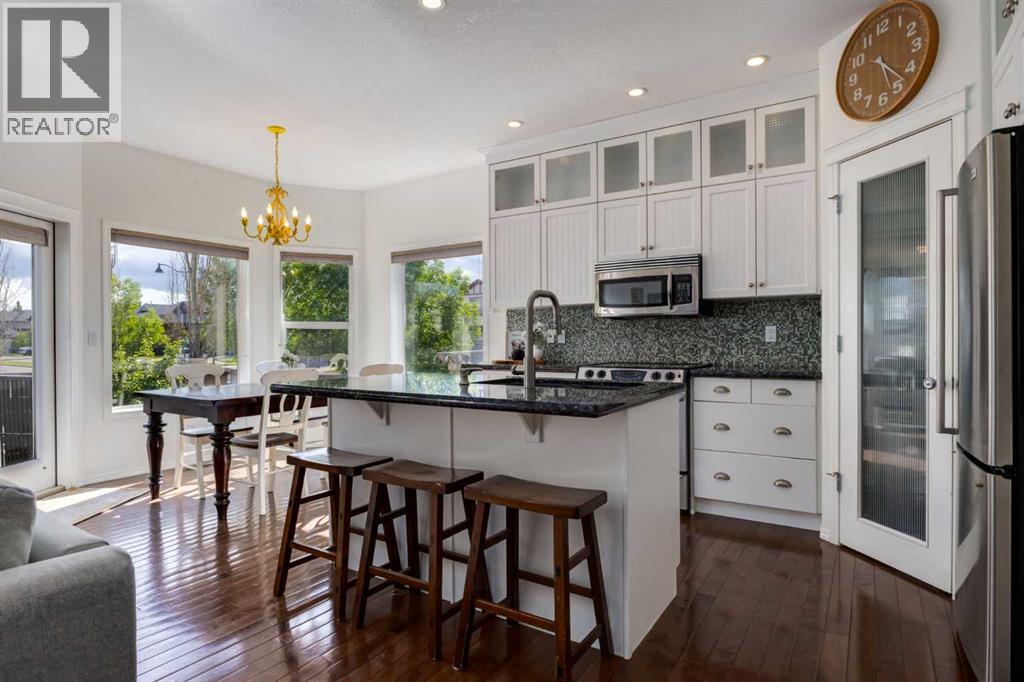 5 Brightonstone Grove SE, Calgary, Alberta  T2Z 0E1 - Photo 3 - A2336515