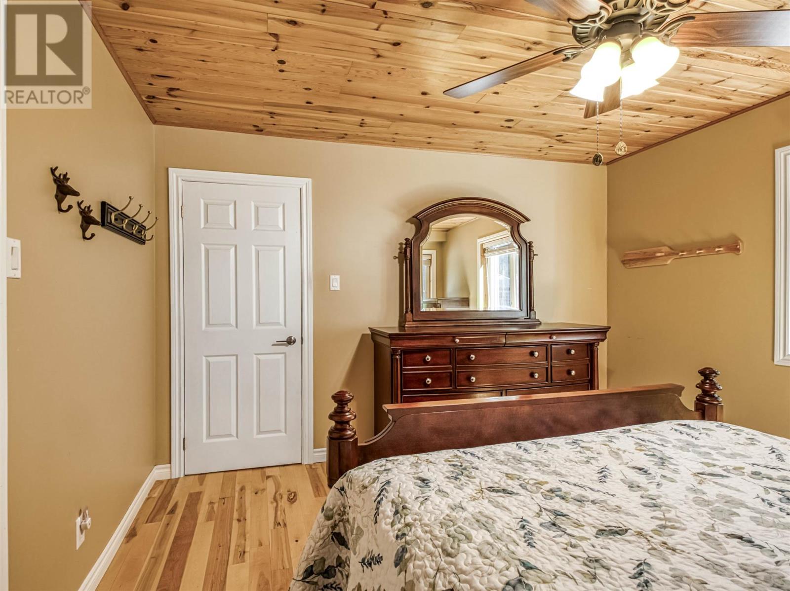 564 Dunlop Shores Rd, Elliot Lake, Ontario  P5A 2S9 - Photo 27 - SM262204