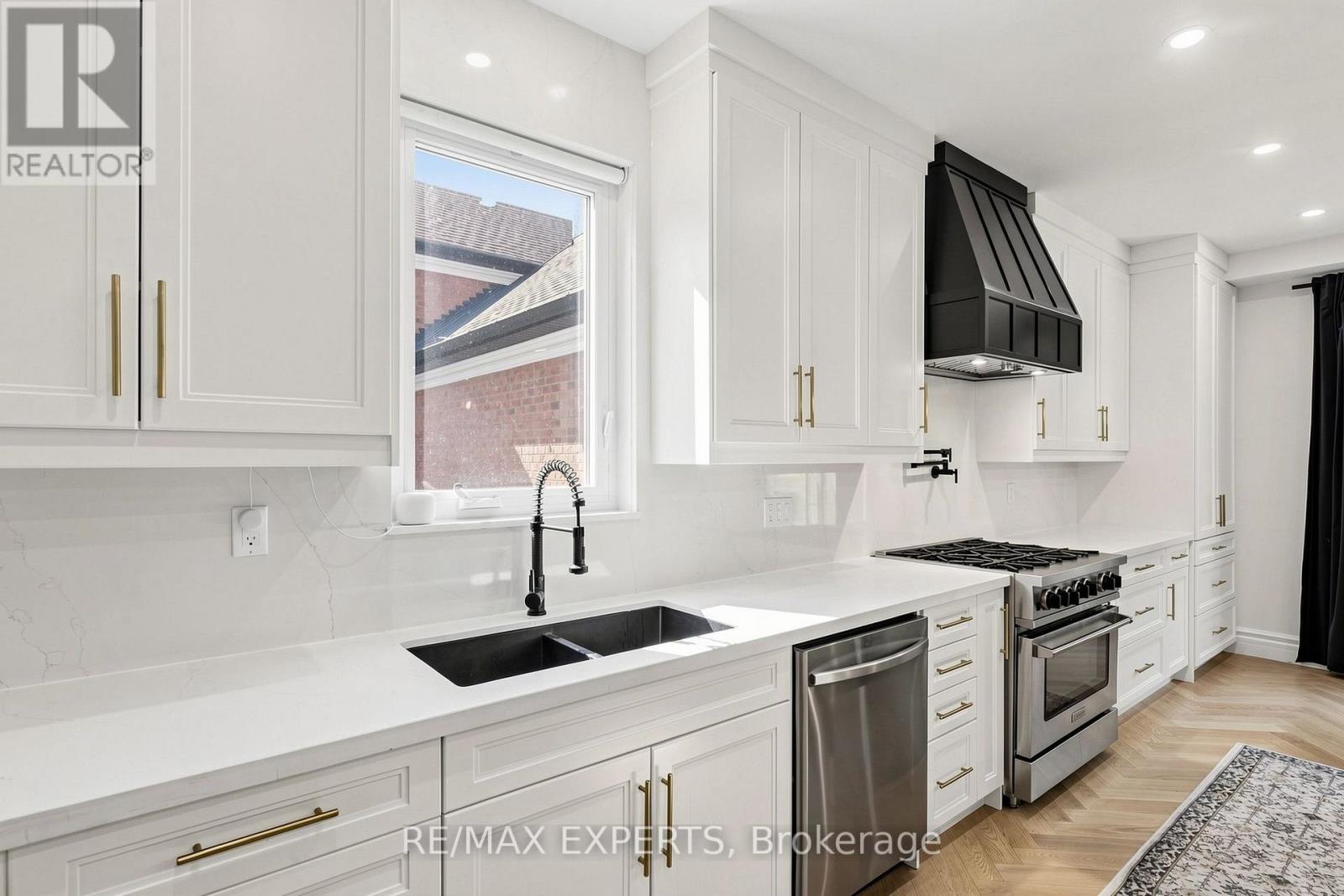 64 Humberwood Gate, Vaughan, Ontario  L4L 9E2 - Photo 18 - N13668614