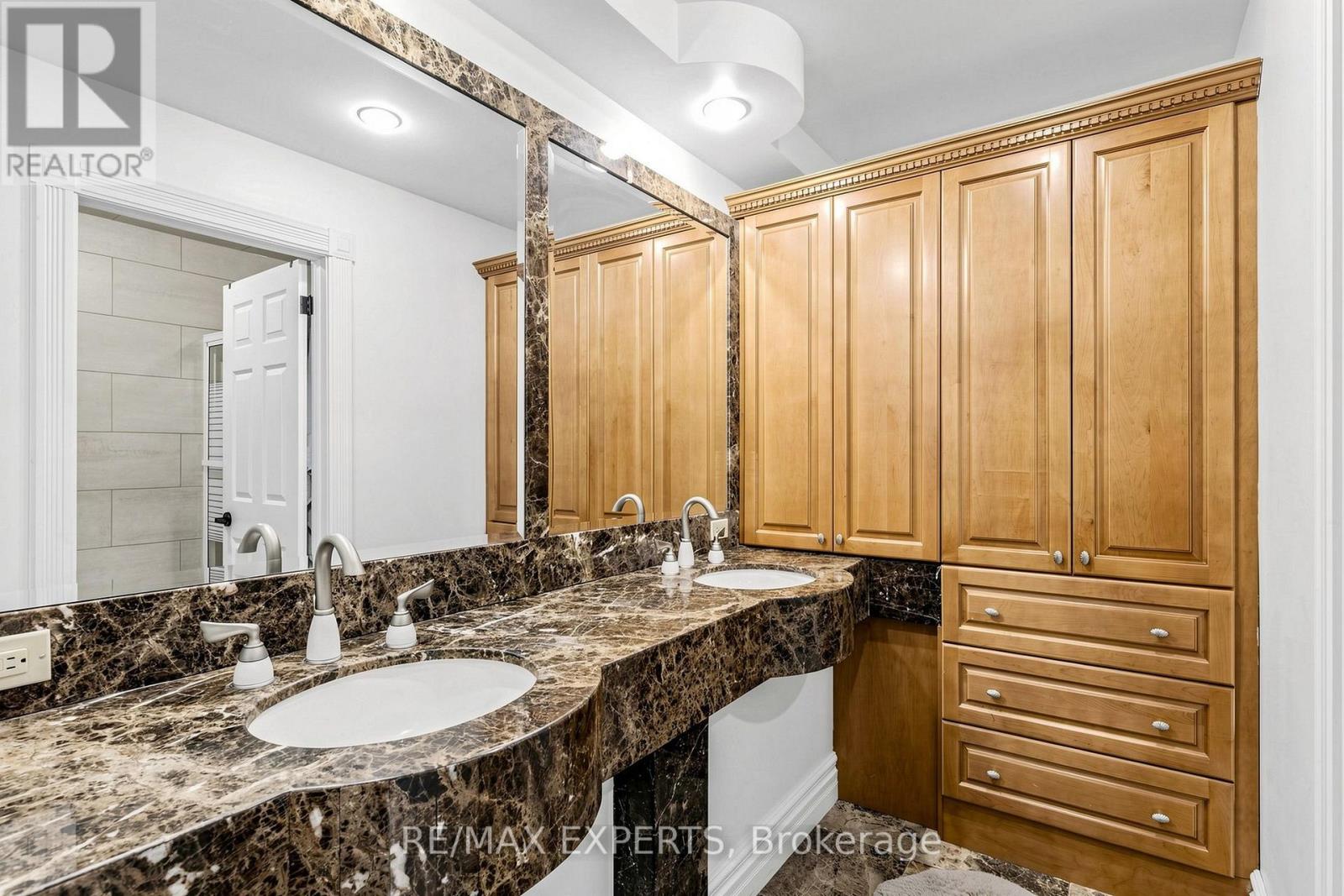 64 Humberwood Gate, Vaughan, Ontario  L4L 9E2 - Photo 32 - N13668614