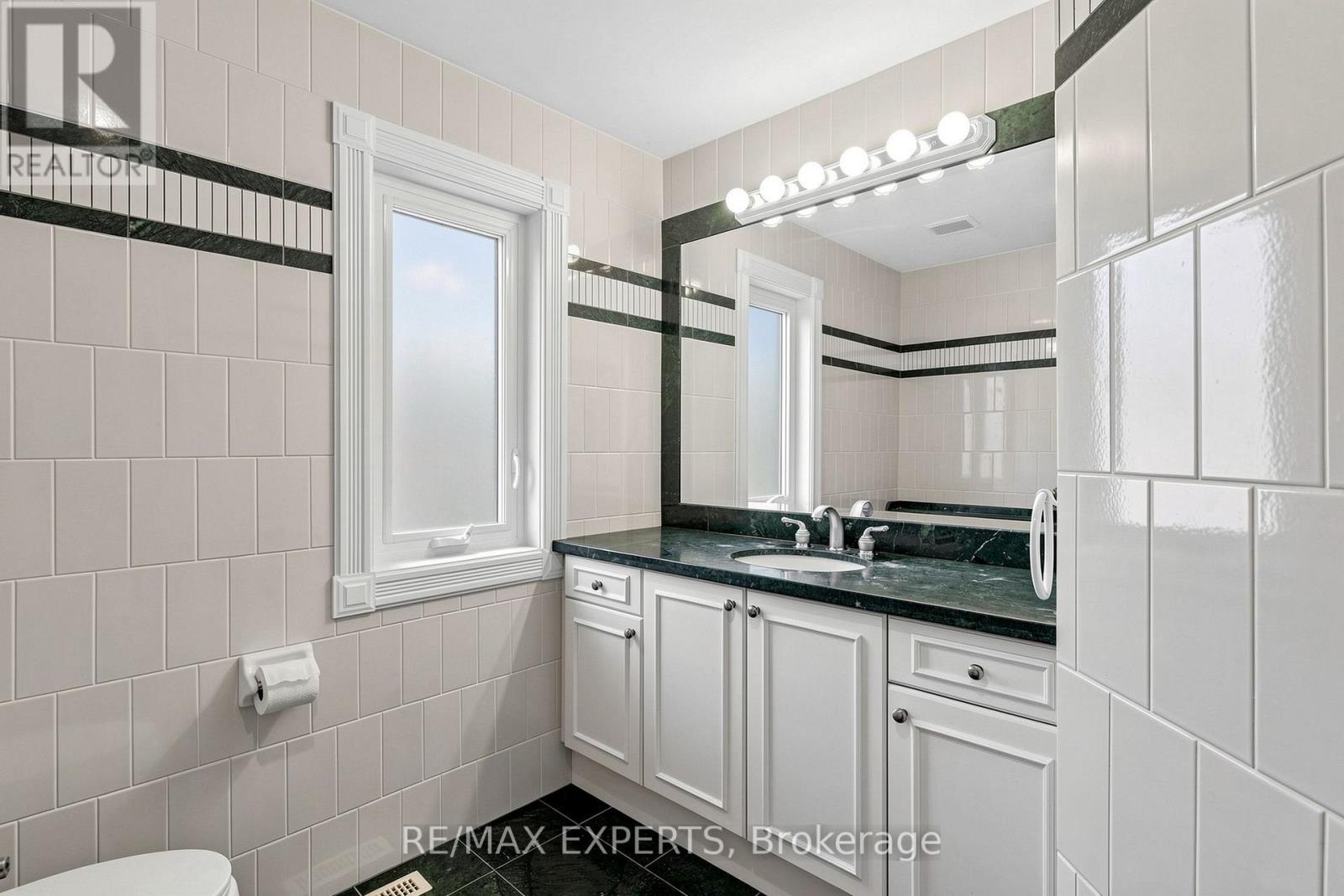 64 Humberwood Gate, Vaughan, Ontario  L4L 9E2 - Photo 40 - N13668614