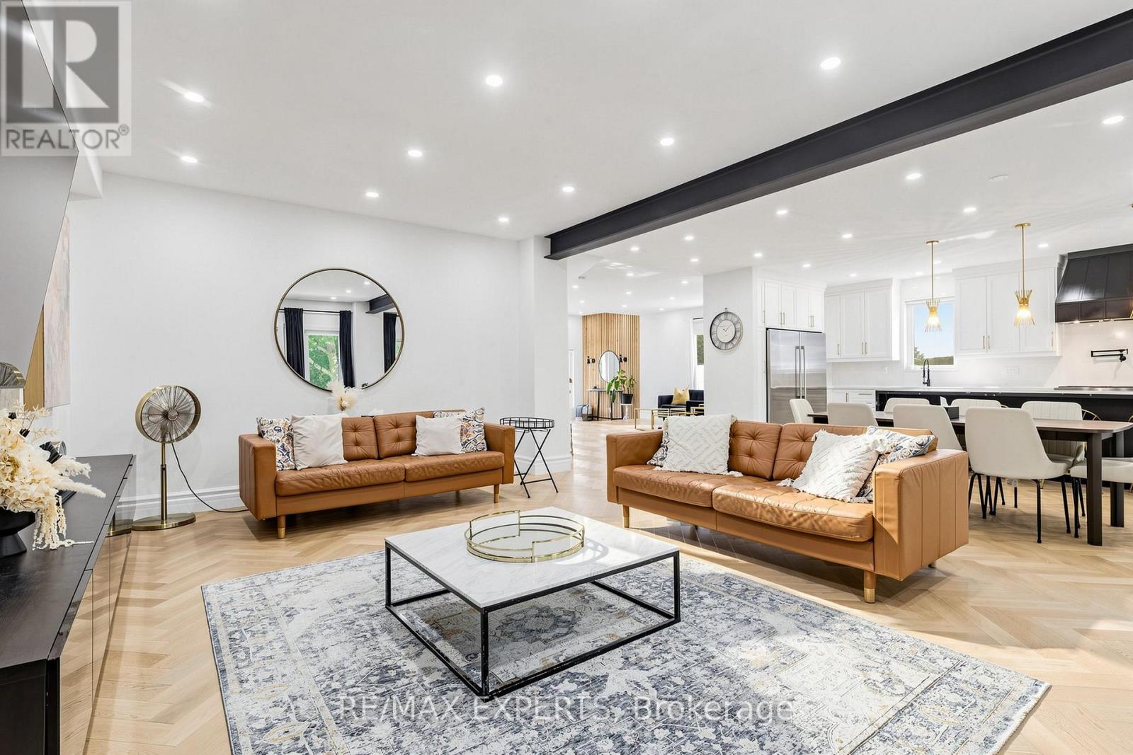 64 Humberwood Gate, Vaughan, Ontario  L4L 9E2 - Photo 6 - N13668614