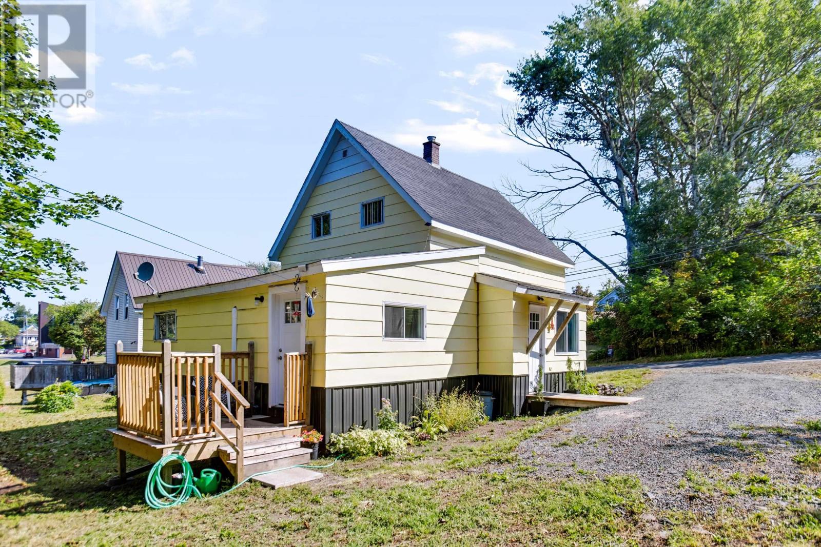 37 Church Street, Springhill, Nova Scotia  B0M 1X0 - Photo 4 - 202620646