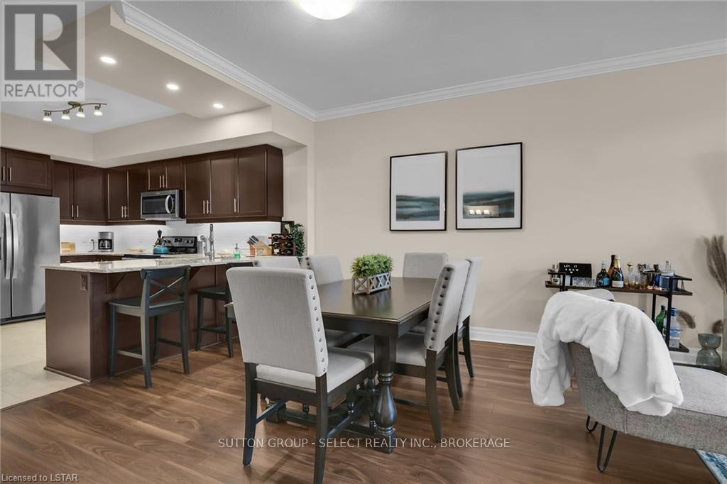 1002 - 260 Villagewalk Boulevard, London North, Ontario  N6G 0P6 - Photo 12 - X13683826