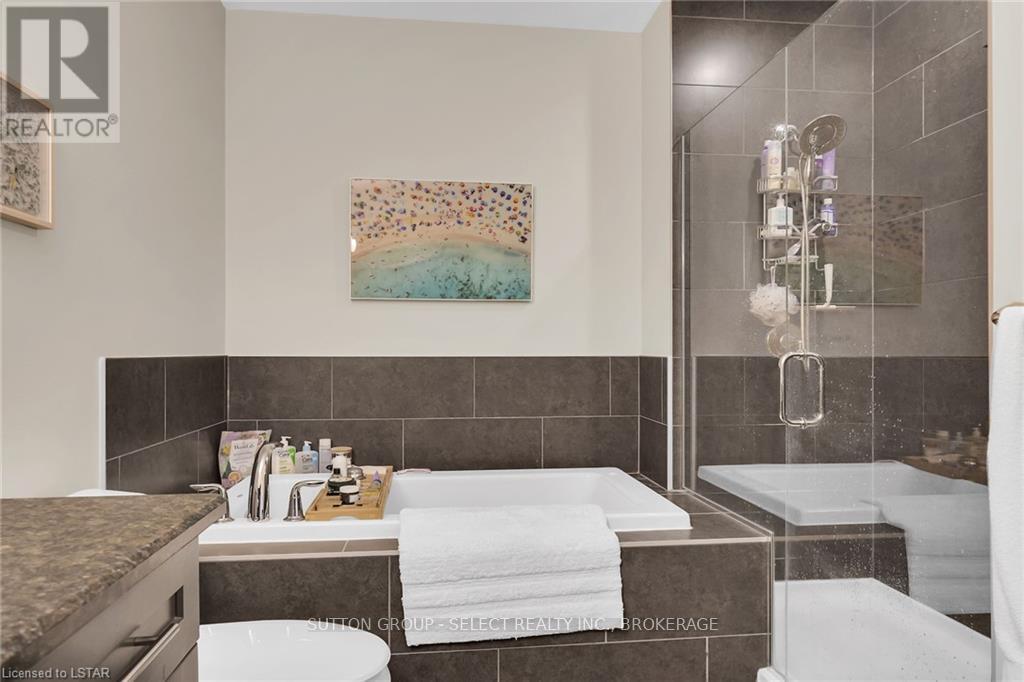 1002 - 260 Villagewalk Boulevard, London North, Ontario  N6G 0P6 - Photo 23 - X13683826