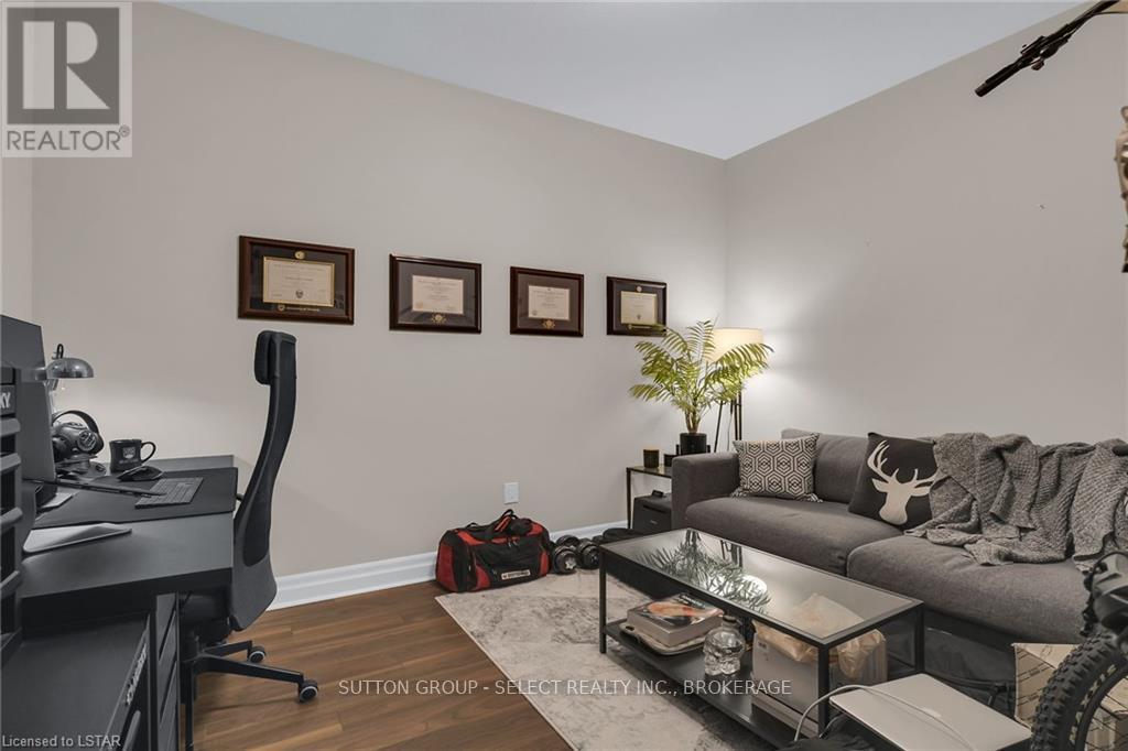 1002 - 260 Villagewalk Boulevard, London North, Ontario  N6G 0P6 - Photo 24 - X13683826