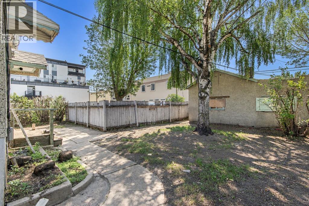 4917 46 Street, Red Deer, Alberta  T4N 1N2 - Photo 32 - A2329677