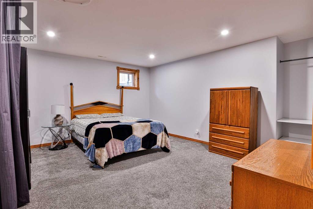 128 Cougar Road N, Lethbridge, Alberta  T1H 6M7 - Photo 17 - A2336559
