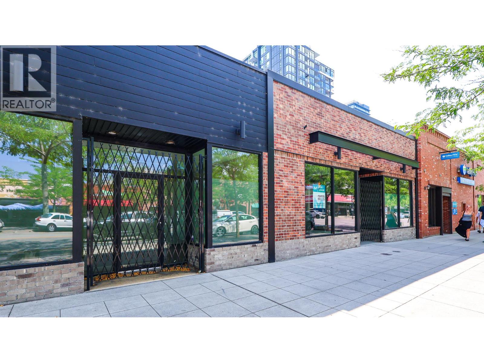 513/515 Bernard Avenue, Kelowna, British Columbia  V1Y 6N9 - Photo 2 - 10376906