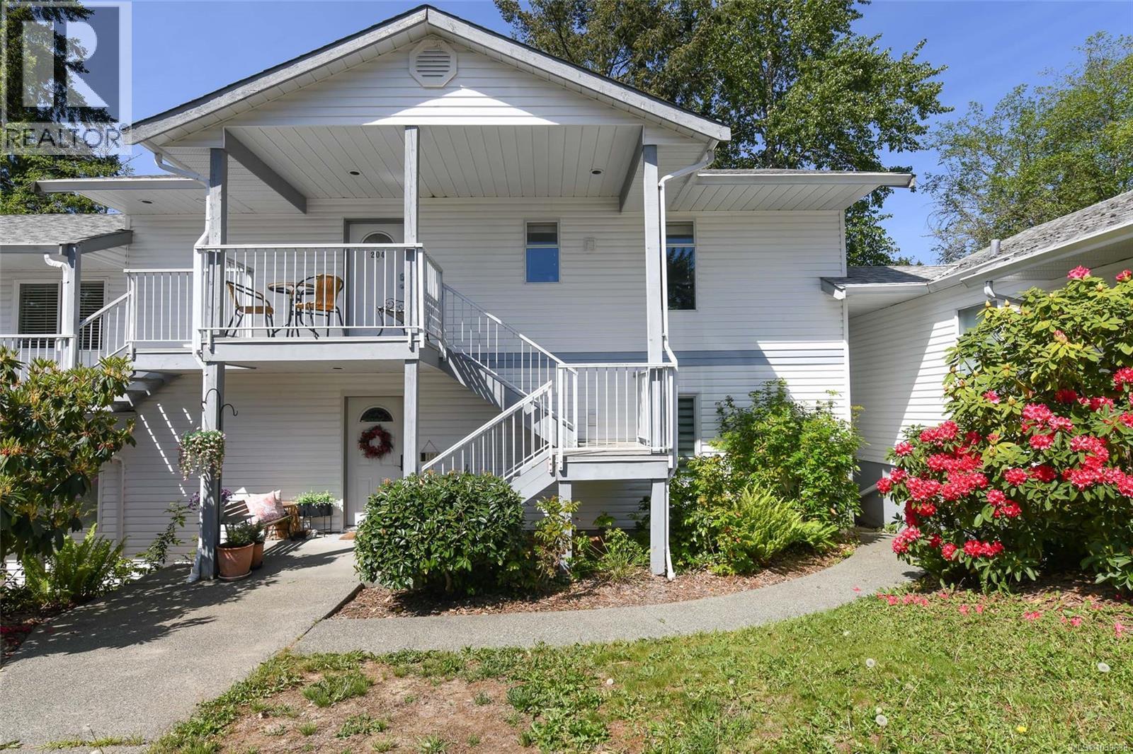 204 220 Back Rd, Courtenay, British Columbia  V9N 3W6 - Photo 2 - 1039638