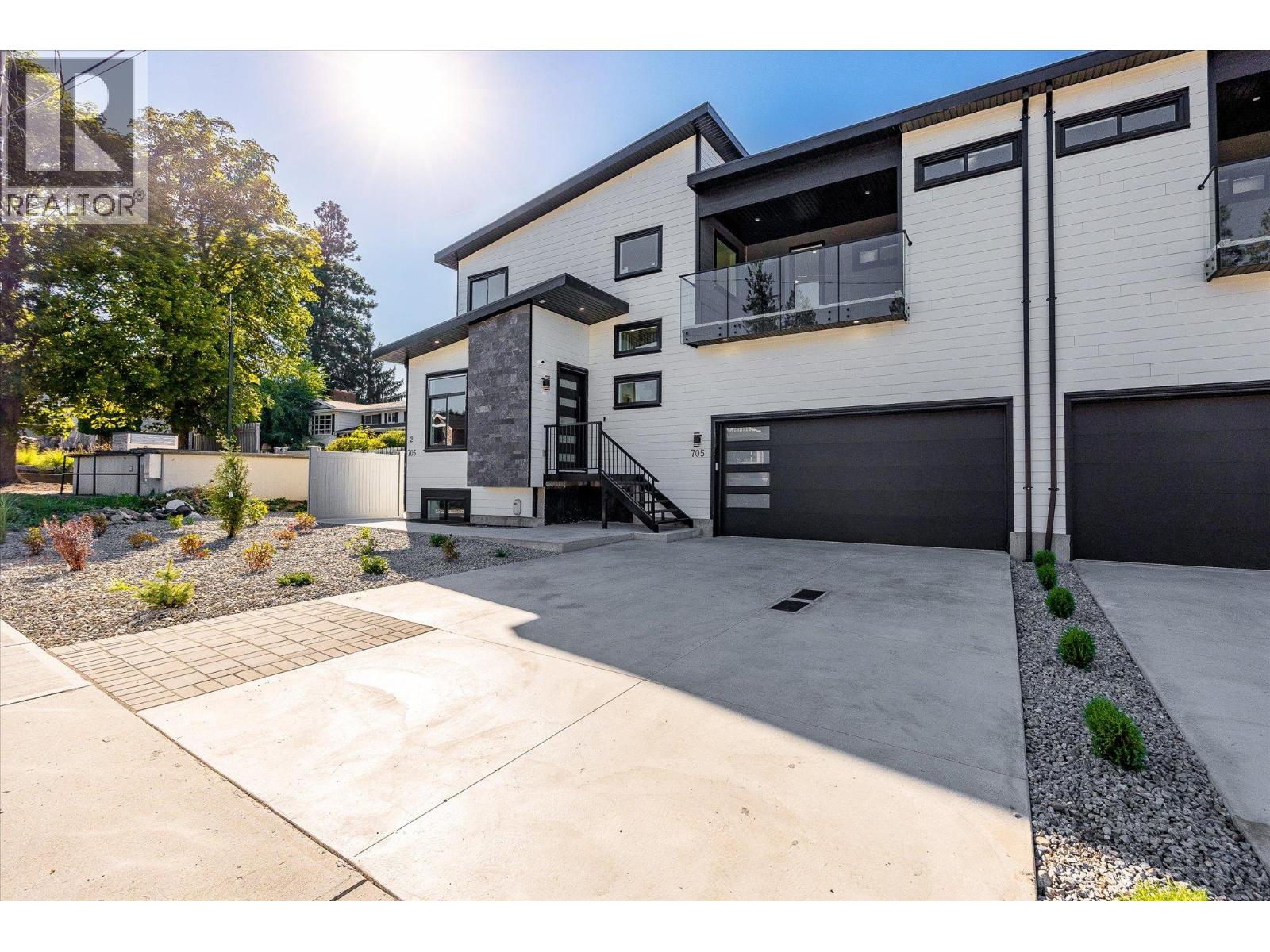 705 Mcclure Road, Kelowna, British Columbia  V1W 1M2 - Photo 34 - 10387581