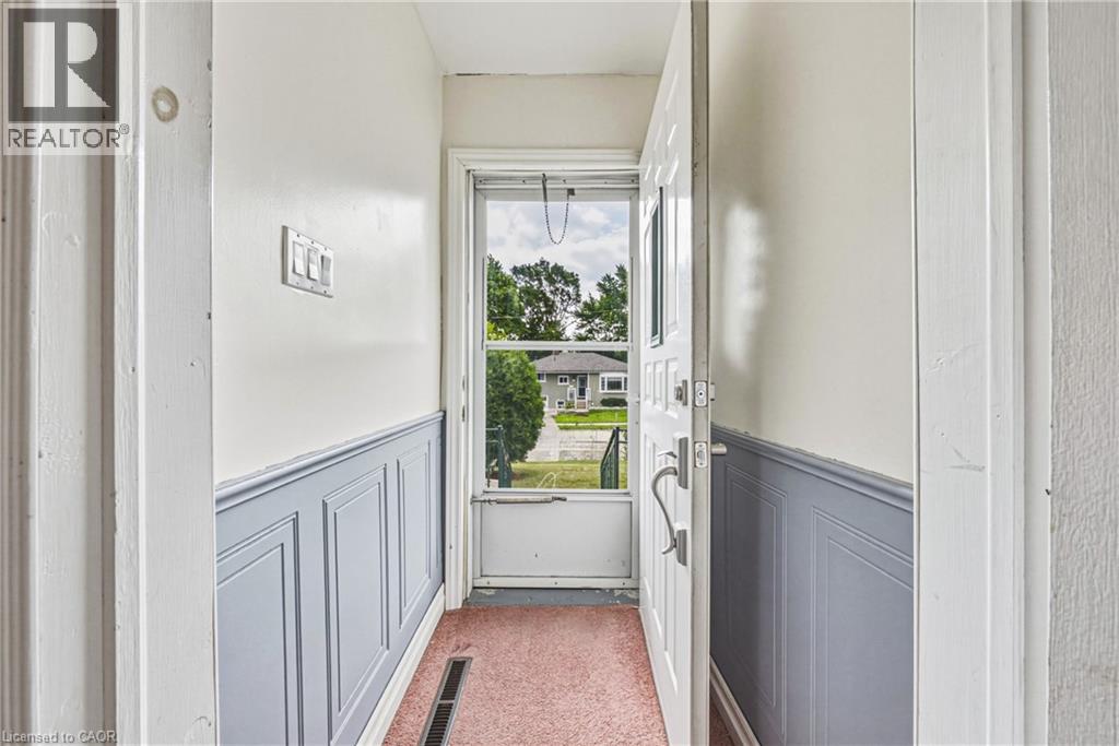 2345 Gibbon Street, Burlington, Ontario  L7P 1G3 - Photo 6 - 40847493