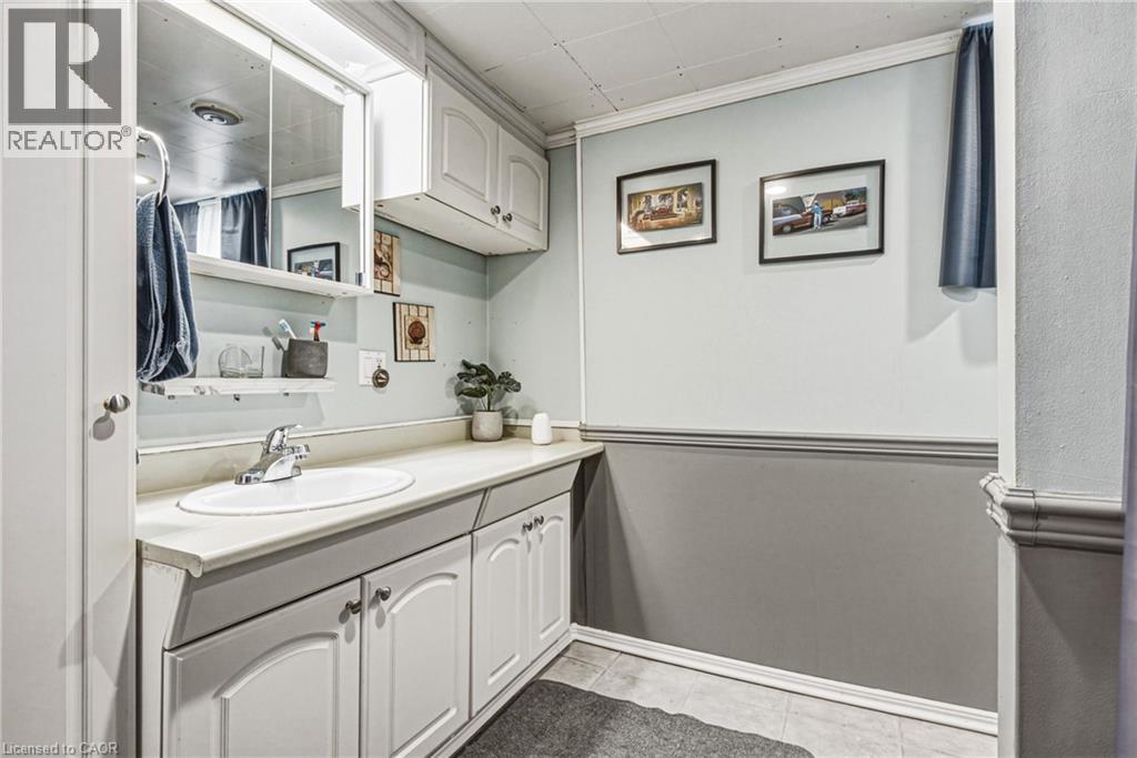 2345 Gibbon Street, Burlington, Ontario  L7P 1G3 - Photo 33 - 40847493