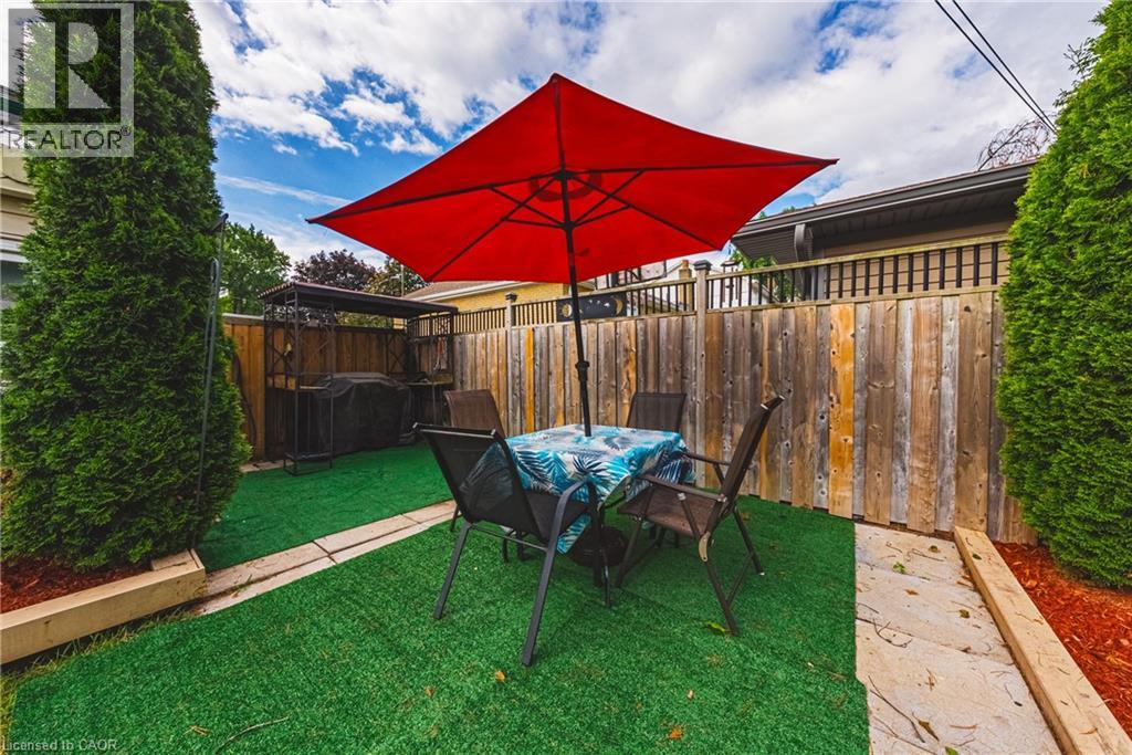 2345 Gibbon Street, Burlington, Ontario  L7P 1G3 - Photo 38 - 40847493