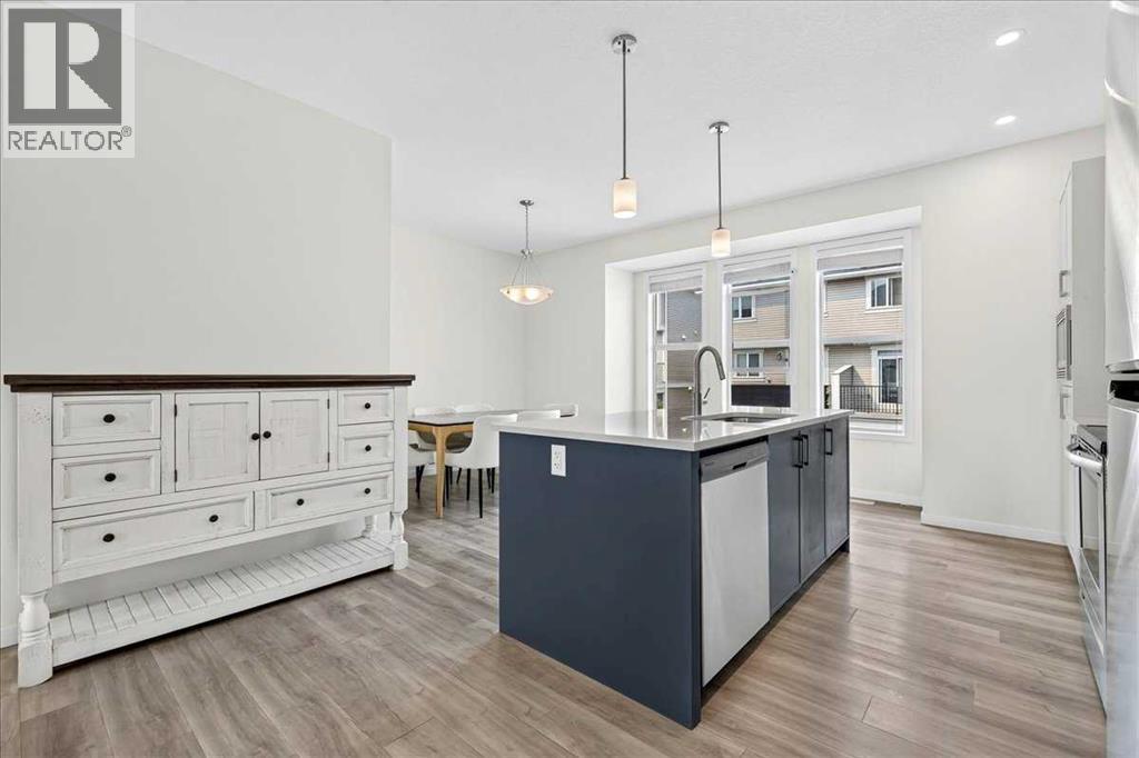 435 South Point Lane Sw, Airdrie, Alberta  T4B 5G8 - Photo 12 - A2331669