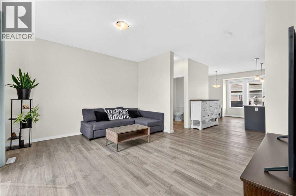 435 South Point Lane Sw, Airdrie, Alberta  T4B 5G8 - Photo 20 - A2331669