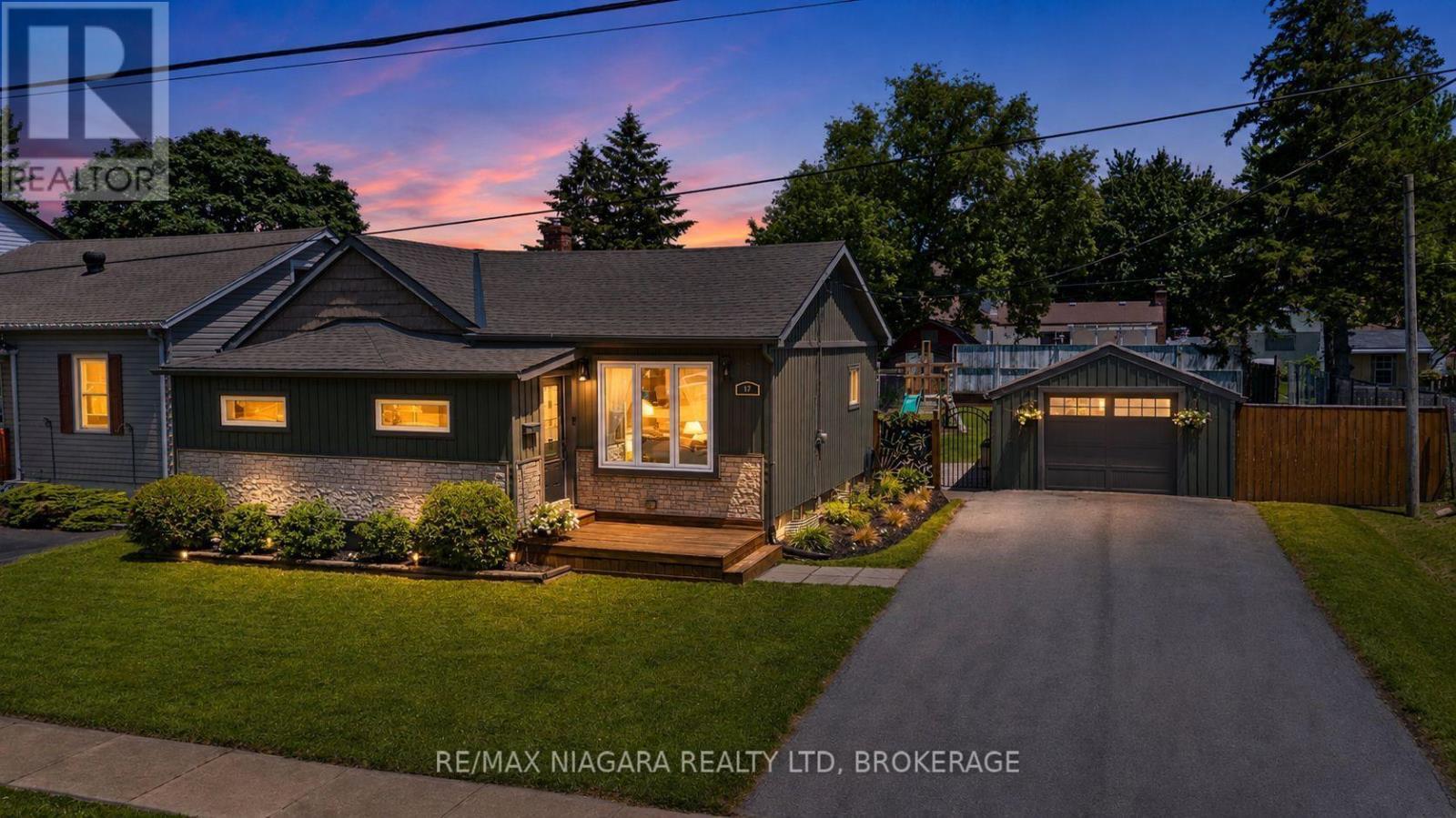 17 HUMBOLDT PARKWAY, Port Colborne, Ontario