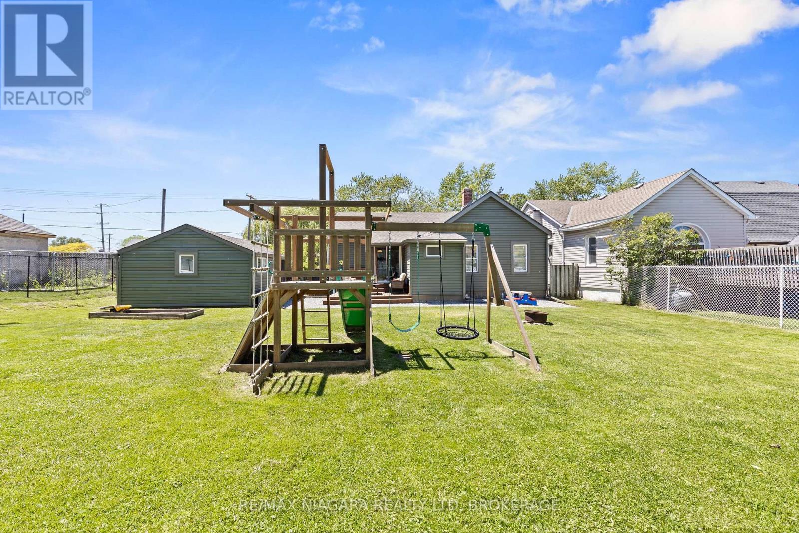 17 Humboldt Parkway, Port Colborne, Ontario  L3K 2H1 - Photo 34 - X13683840
