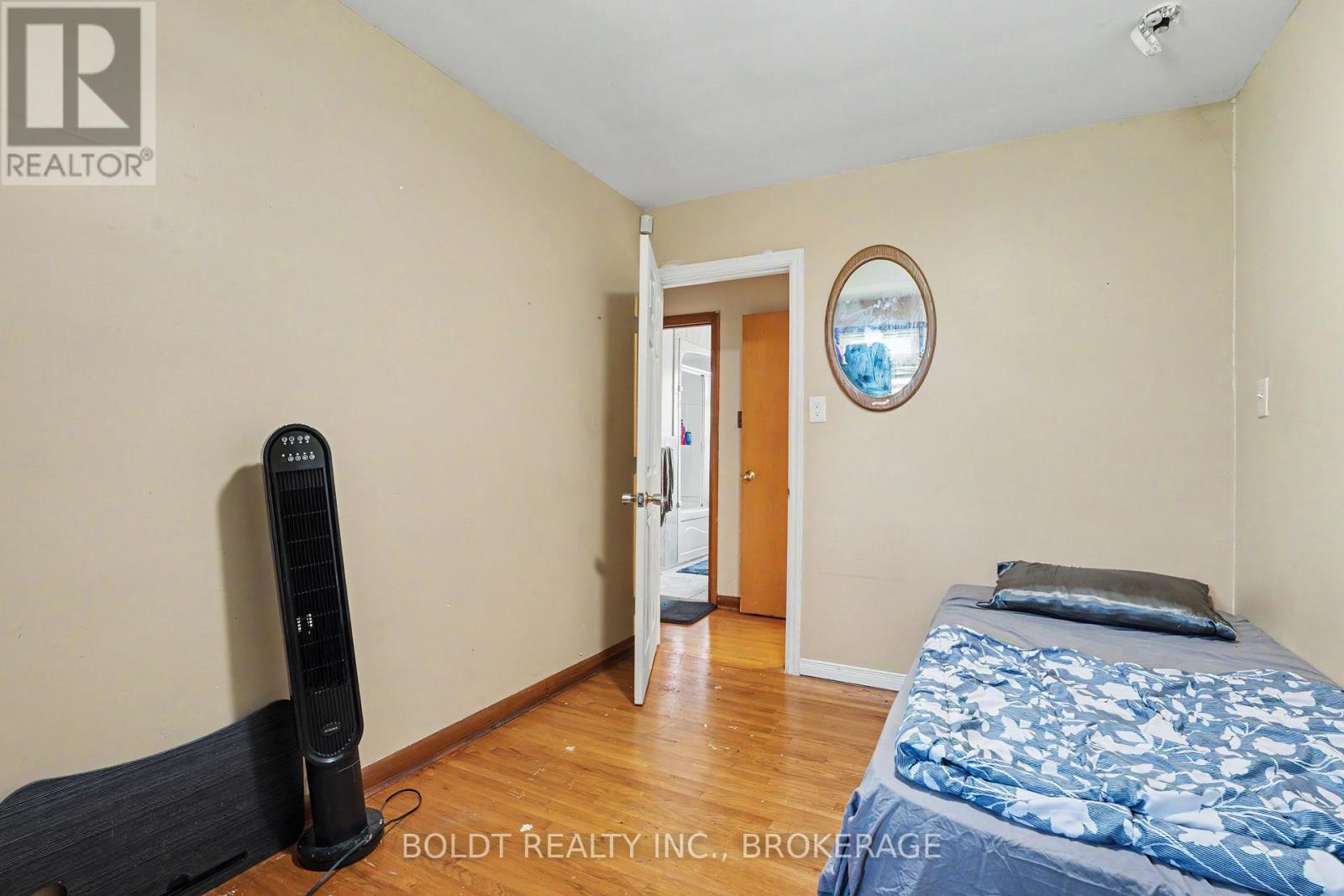 5568 Drummond Road, Niagara Falls, Ontario  L2G 4L3 - Photo 10 - X13683874
