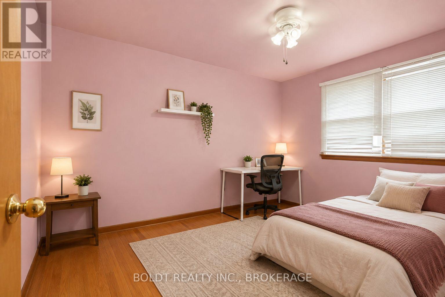 5568 Drummond Road, Niagara Falls, Ontario  L2G 4L3 - Photo 14 - X13683874