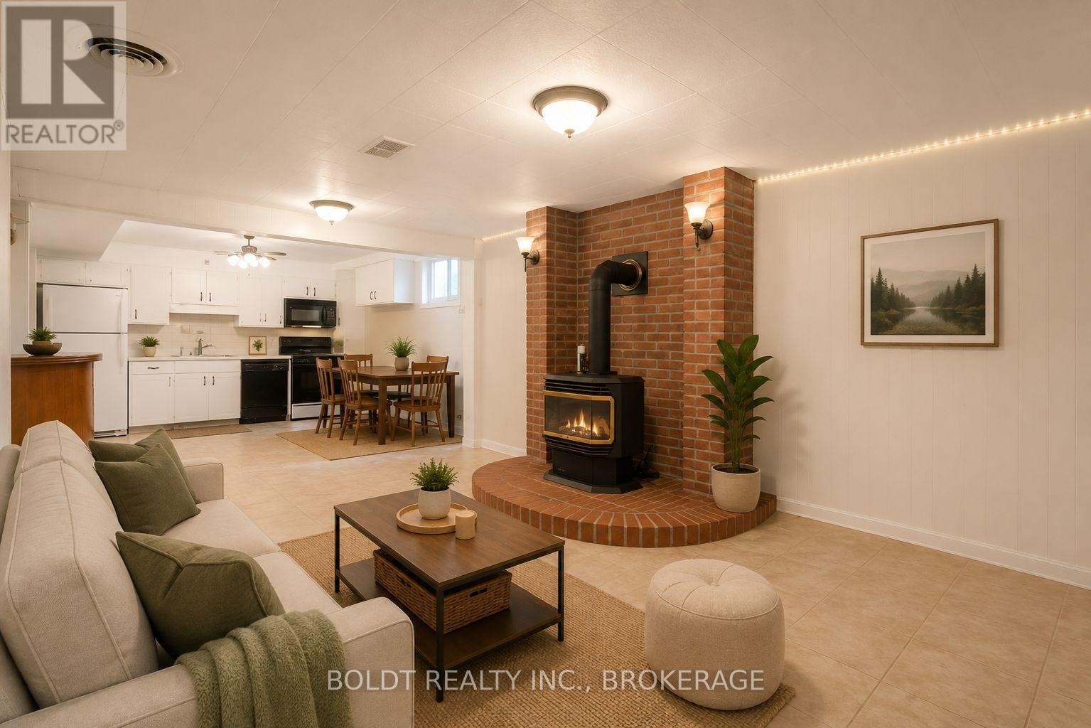 5568 Drummond Road, Niagara Falls, Ontario  L2G 4L3 - Photo 21 - X13683874