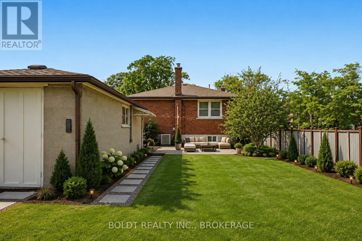 5568 Drummond Road, Niagara Falls, Ontario  L2G 4L3 - Photo 33 - X13683874