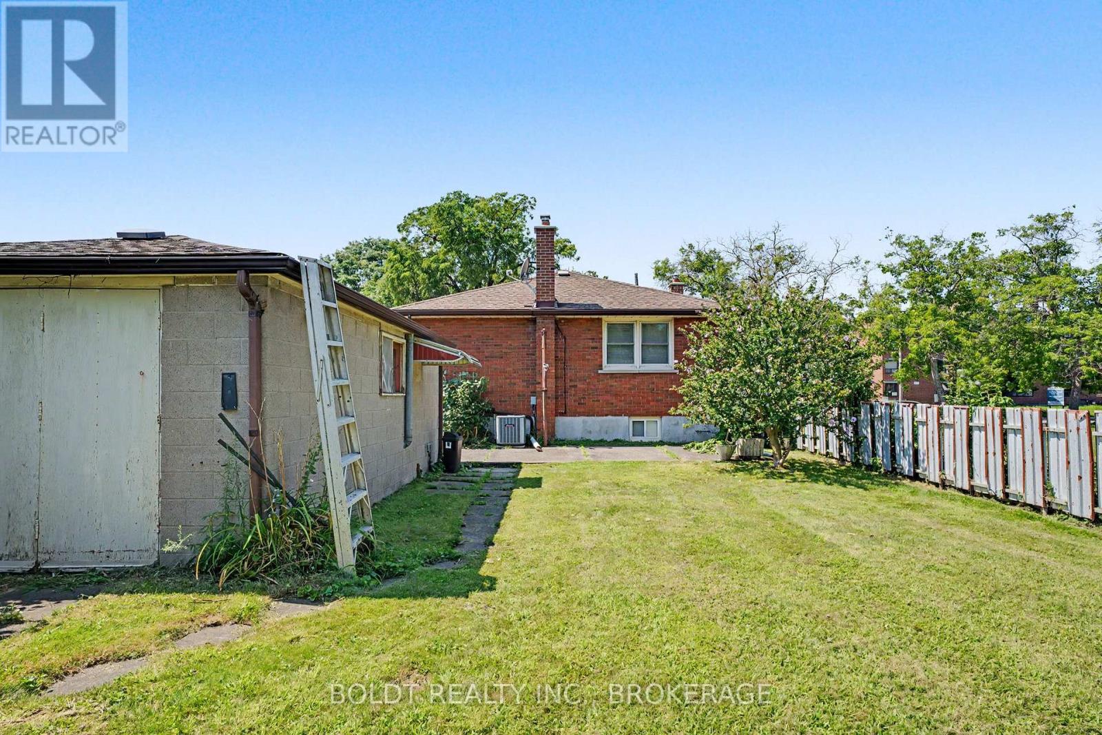 5568 Drummond Road, Niagara Falls, Ontario  L2G 4L3 - Photo 34 - X13683874