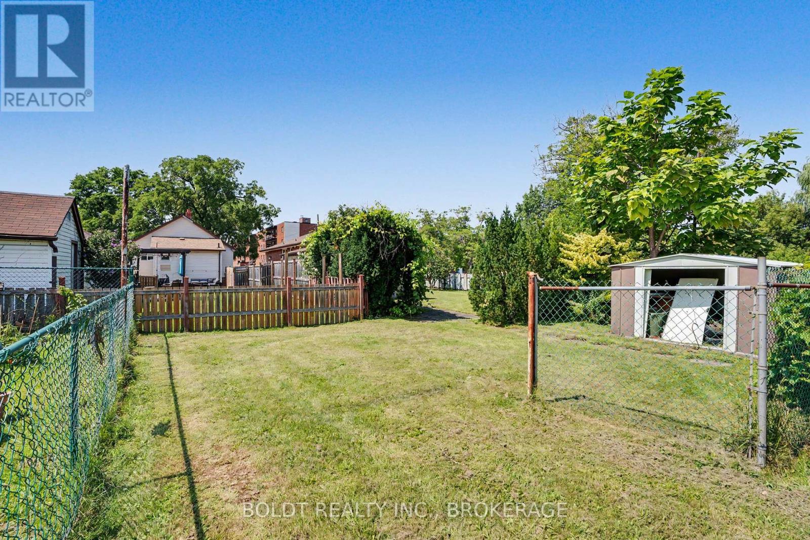 5568 Drummond Road, Niagara Falls, Ontario  L2G 4L3 - Photo 40 - X13683874