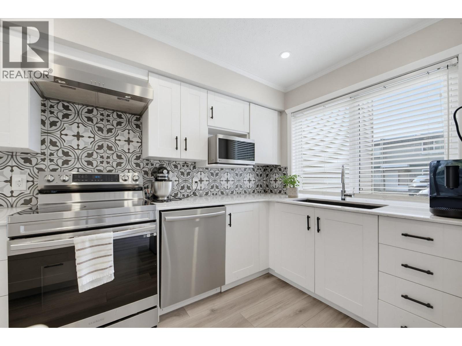 16 4959 57 Street, Delta, British Columbia  V4K 3E7 - Photo 1 - R3156156