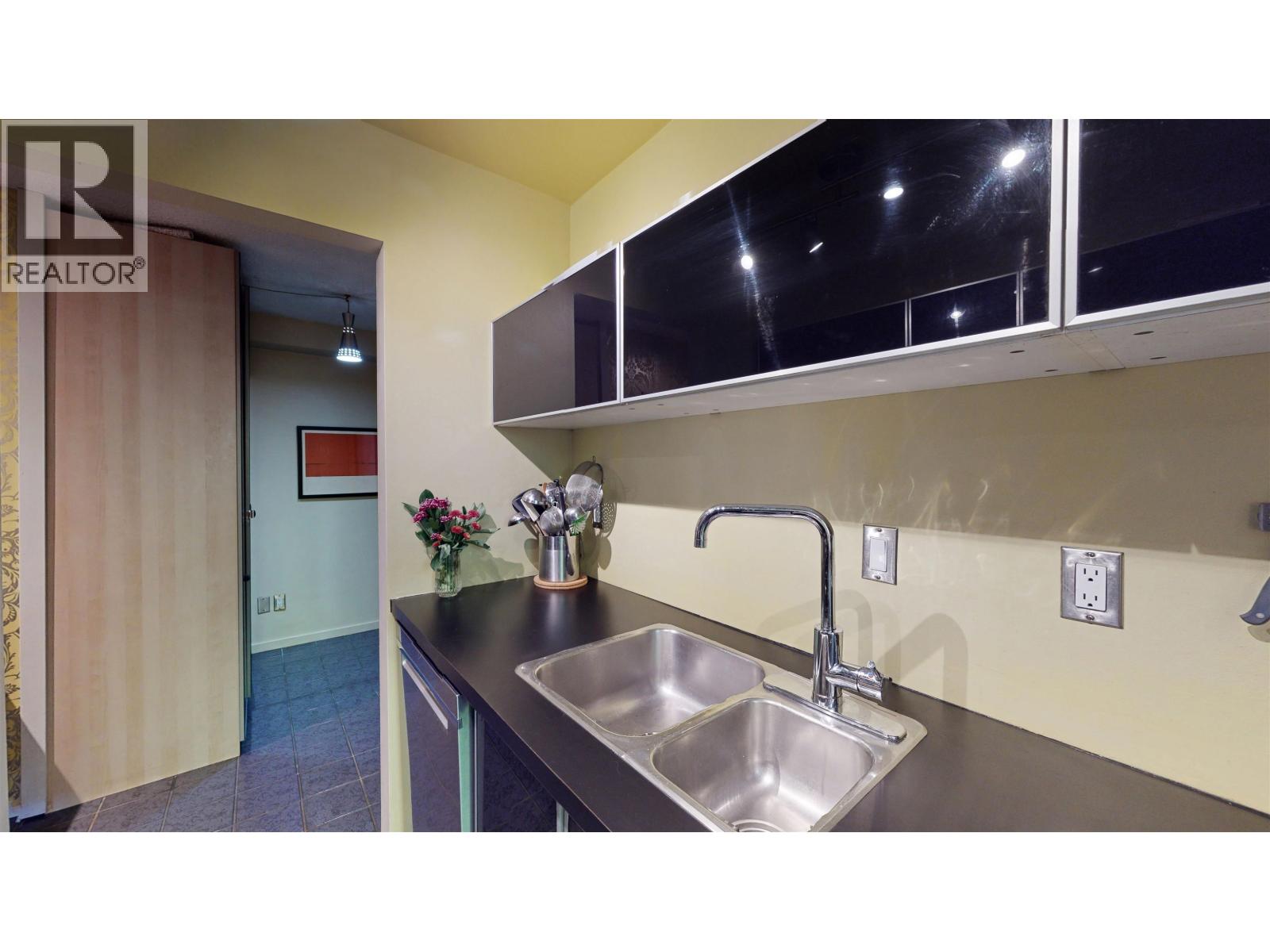 111 853 E 7th Avenue, Vancouver, British Columbia  V5T 1P4 - Photo 10 - R3156273