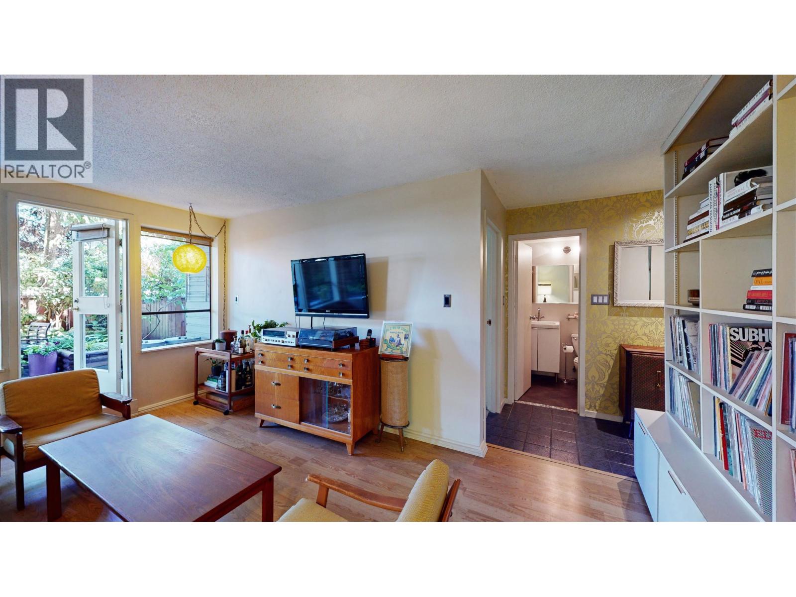 111 853 E 7th Avenue, Vancouver, British Columbia  V5T 1P4 - Photo 5 - R3156273