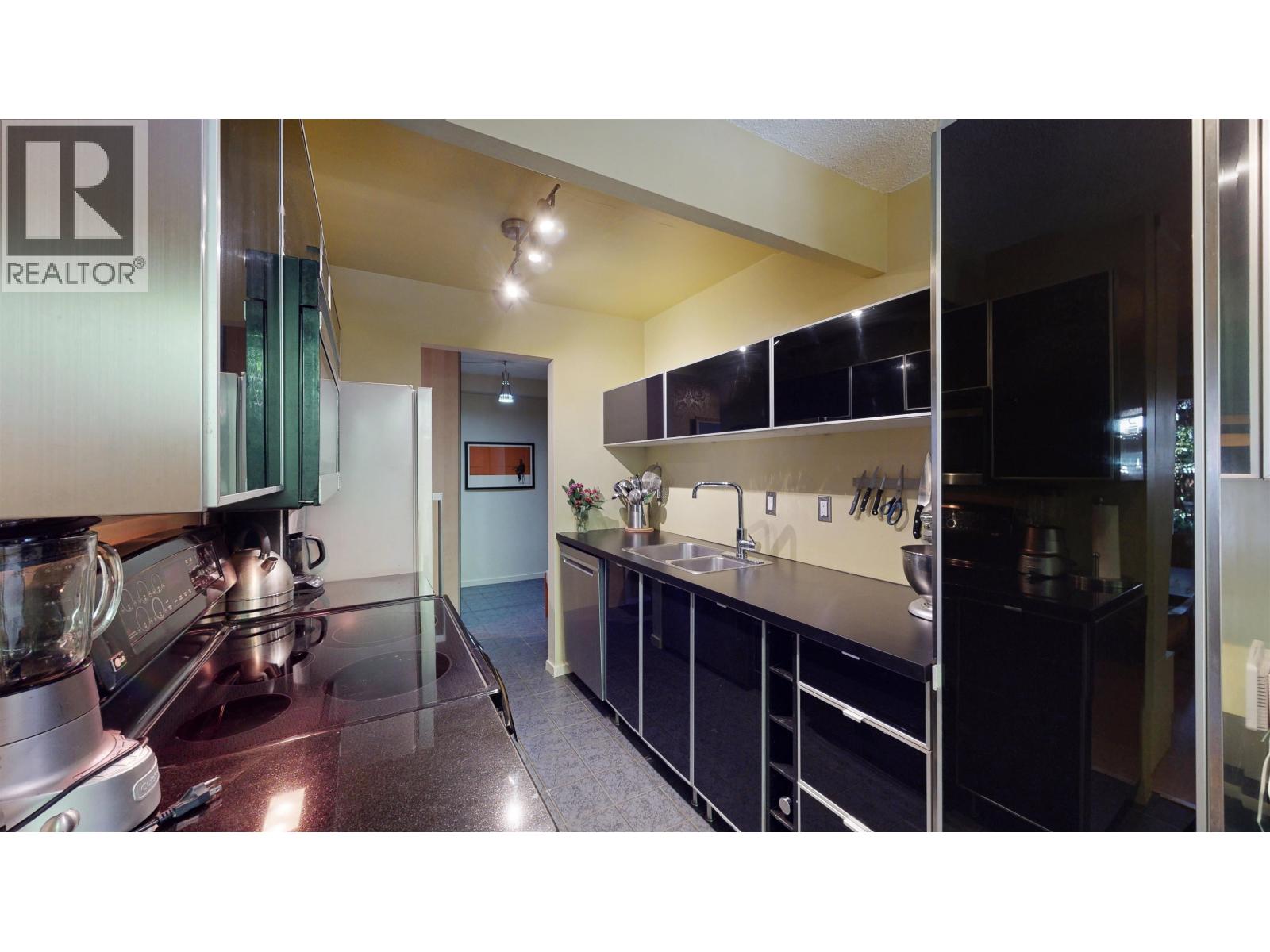 111 853 E 7th Avenue, Vancouver, British Columbia  V5T 1P4 - Photo 6 - R3156273