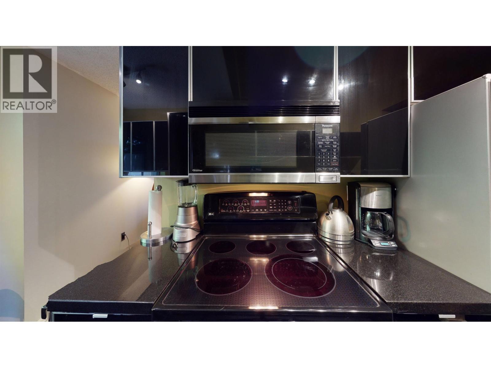 111 853 E 7th Avenue, Vancouver, British Columbia  V5T 1P4 - Photo 9 - R3156273
