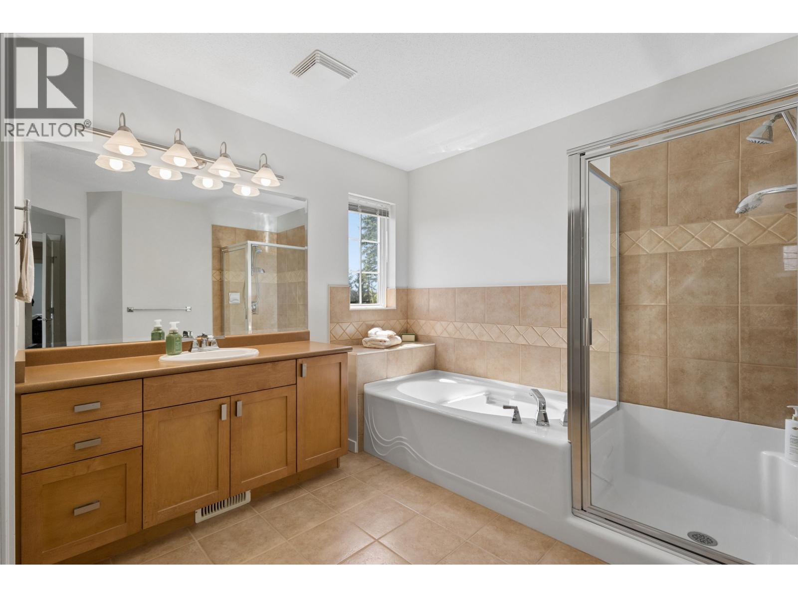 126 2200 Panorama Drive, Port Moody, British Columbia  V3H 5M2 - Photo 14 - R3156317