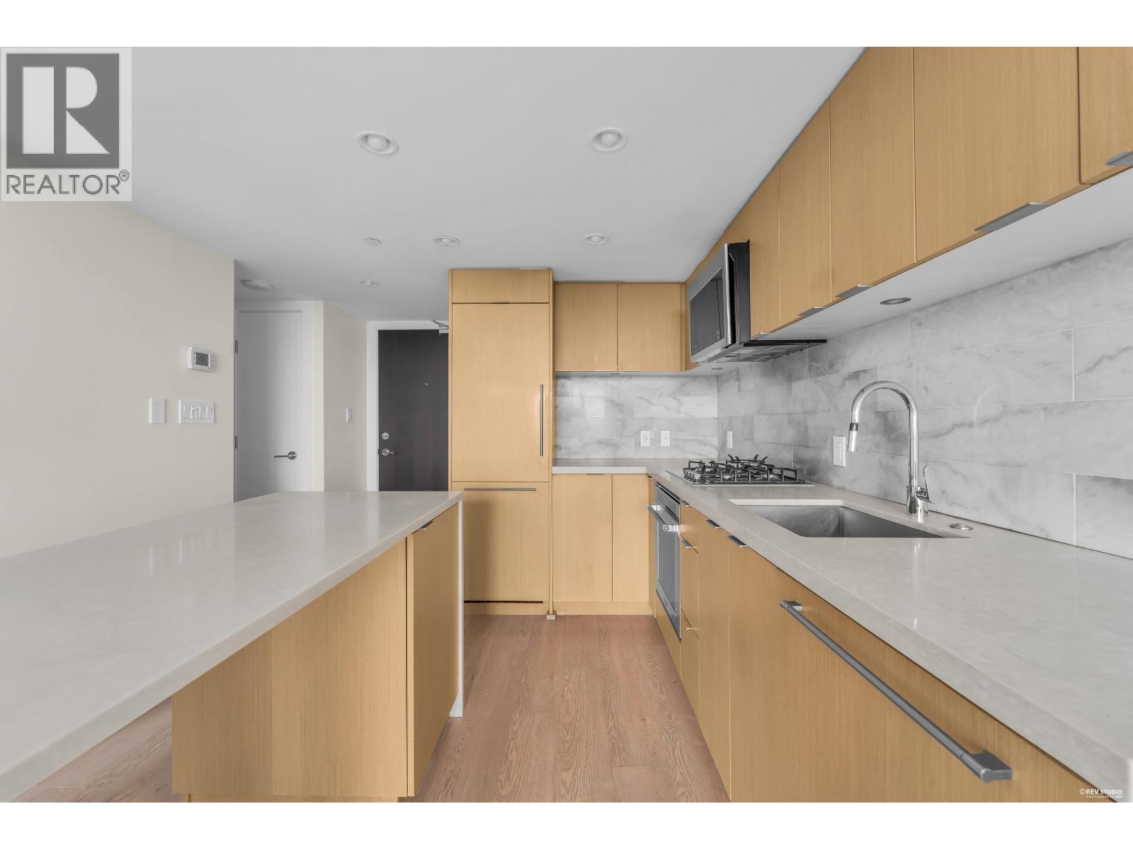 2405 8189 Cambie Street, Vancouver, British Columbia V6P 0G6 - Photo 3 - R3156329