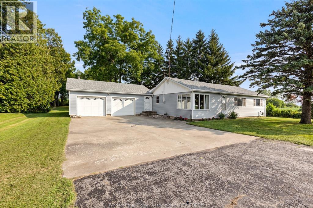 MLS# 26020055: 4453 TECUMSEH LINE, Tilbury, Canada