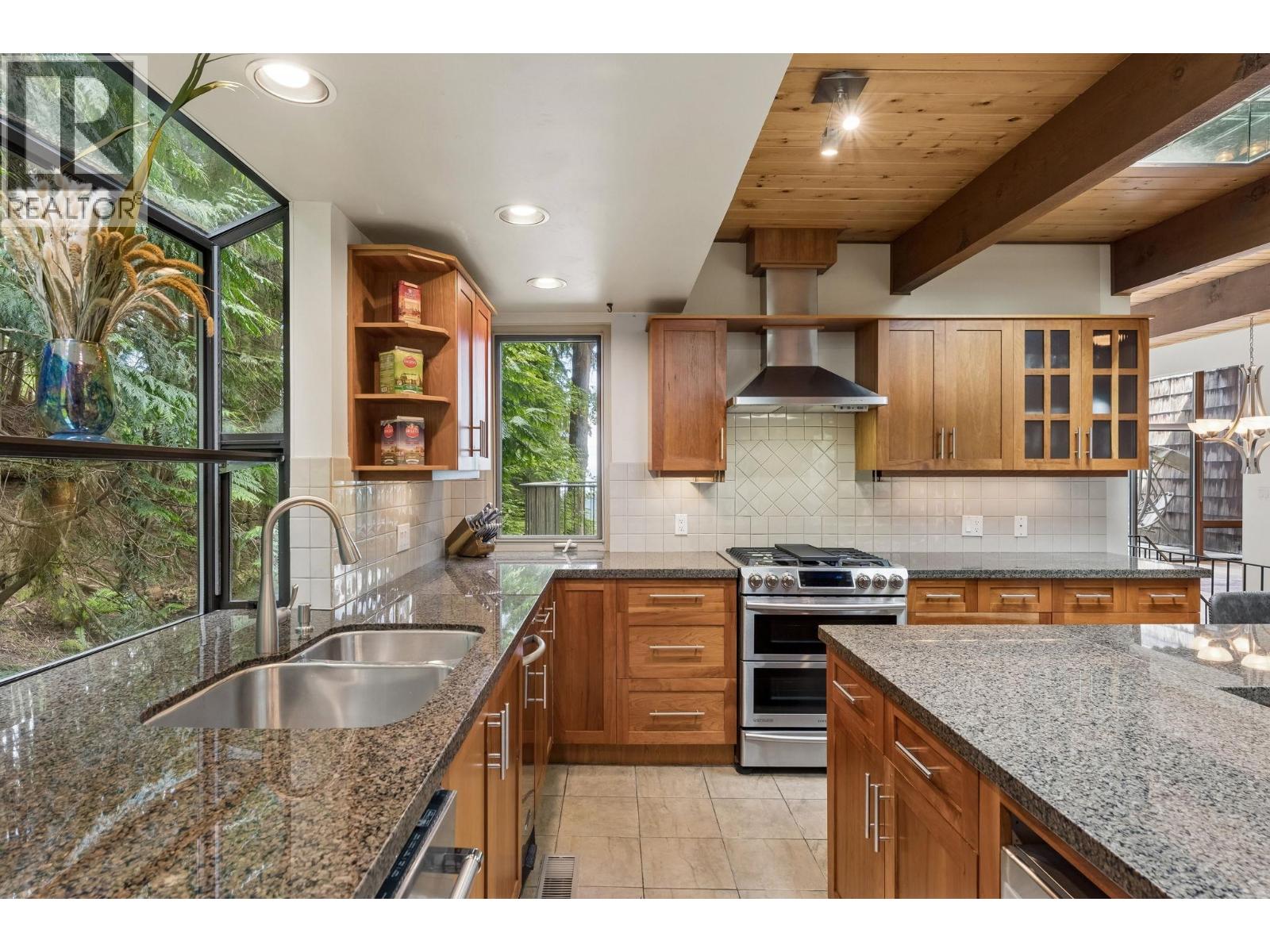 550 Ventura Crescent, North Vancouver, British Columbia  V7N 3G9 - Photo 22 - R3156309