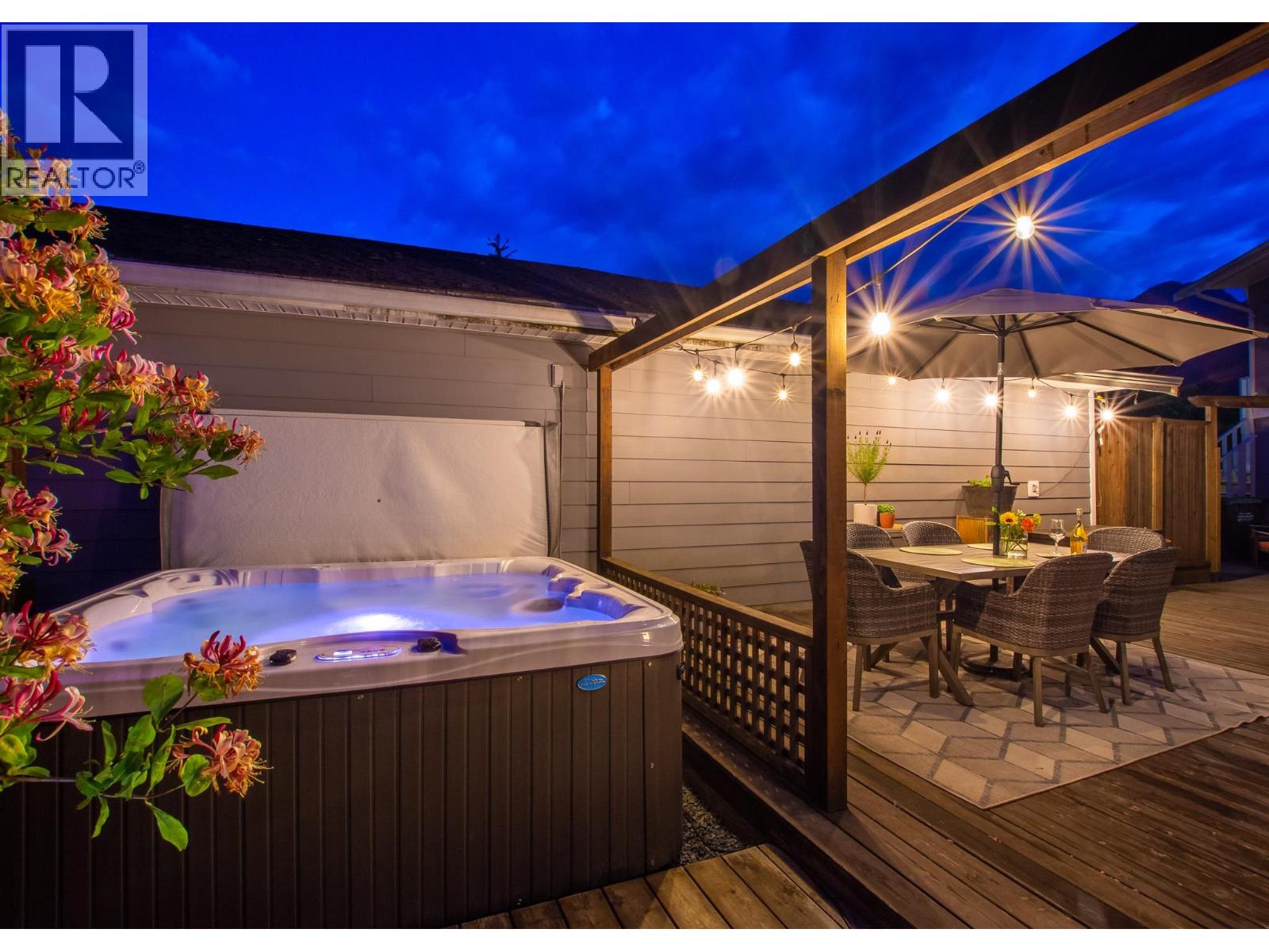 39726 Government Road, Squamish, British Columbia  V8B 0G3 - Photo 9 - R3156315