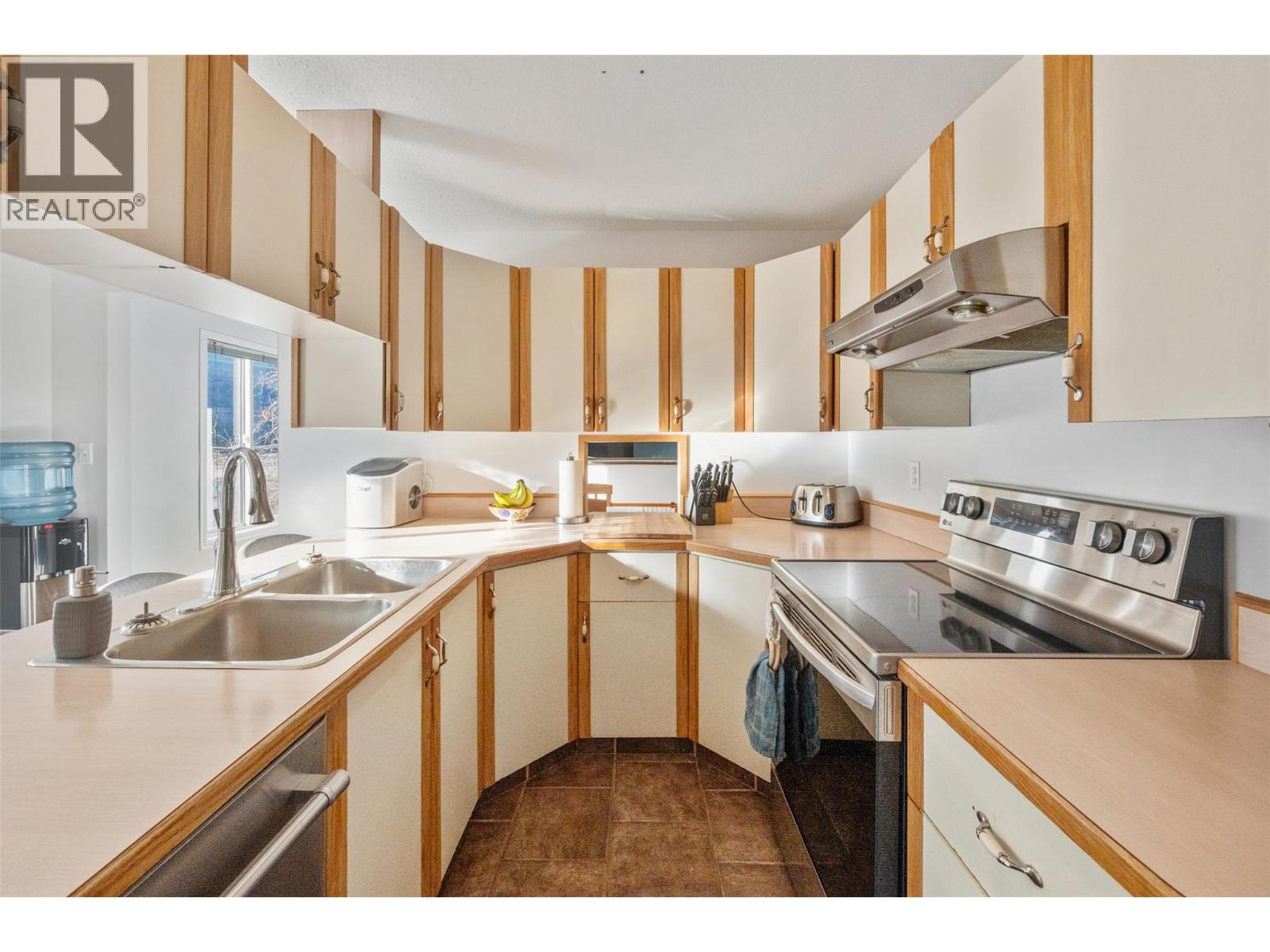 1721 Wallis Road, Okanagan Falls, British Columbia  V0H 1R2 - Photo 16 - 10397938